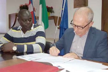 con CISV da parete del sindaco Paolo Paglino